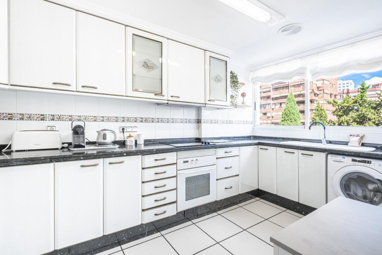 Ilice 3-C Apartment Levante Beach Бенідорм Екстер'єр фото